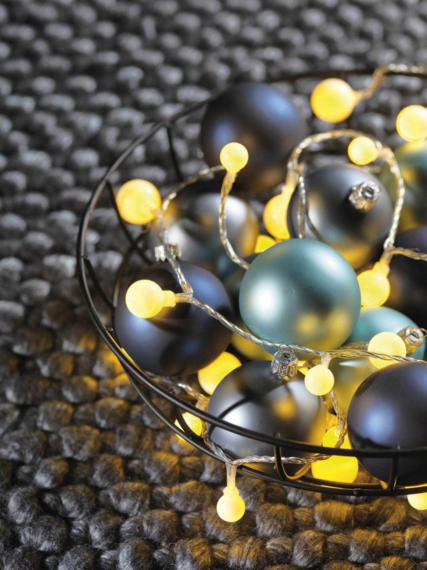 Lichterkette CHERRY 240 LED 18 m warm weiß, schwarzes Kabel