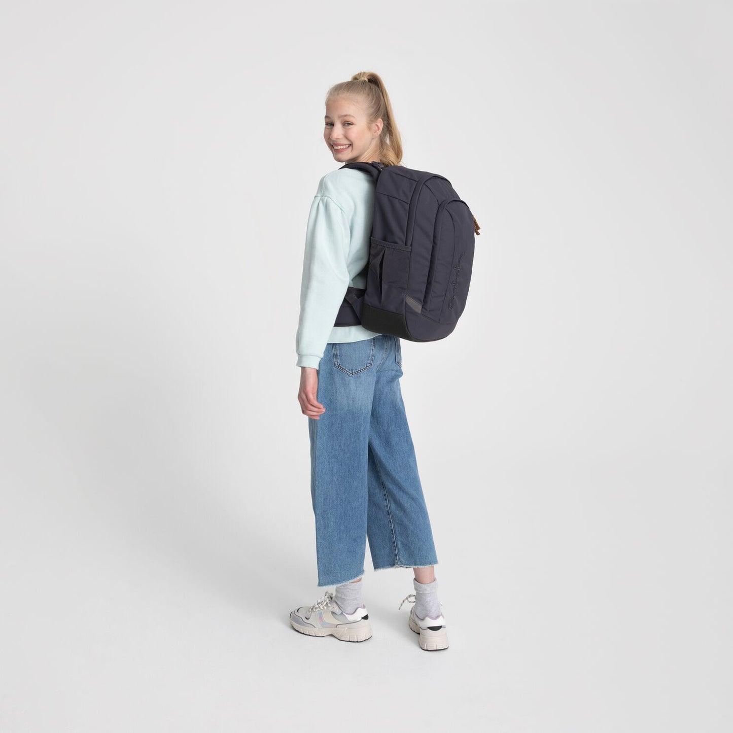 Schulrucksack AIR Nordic Grey, Kollektion 2023