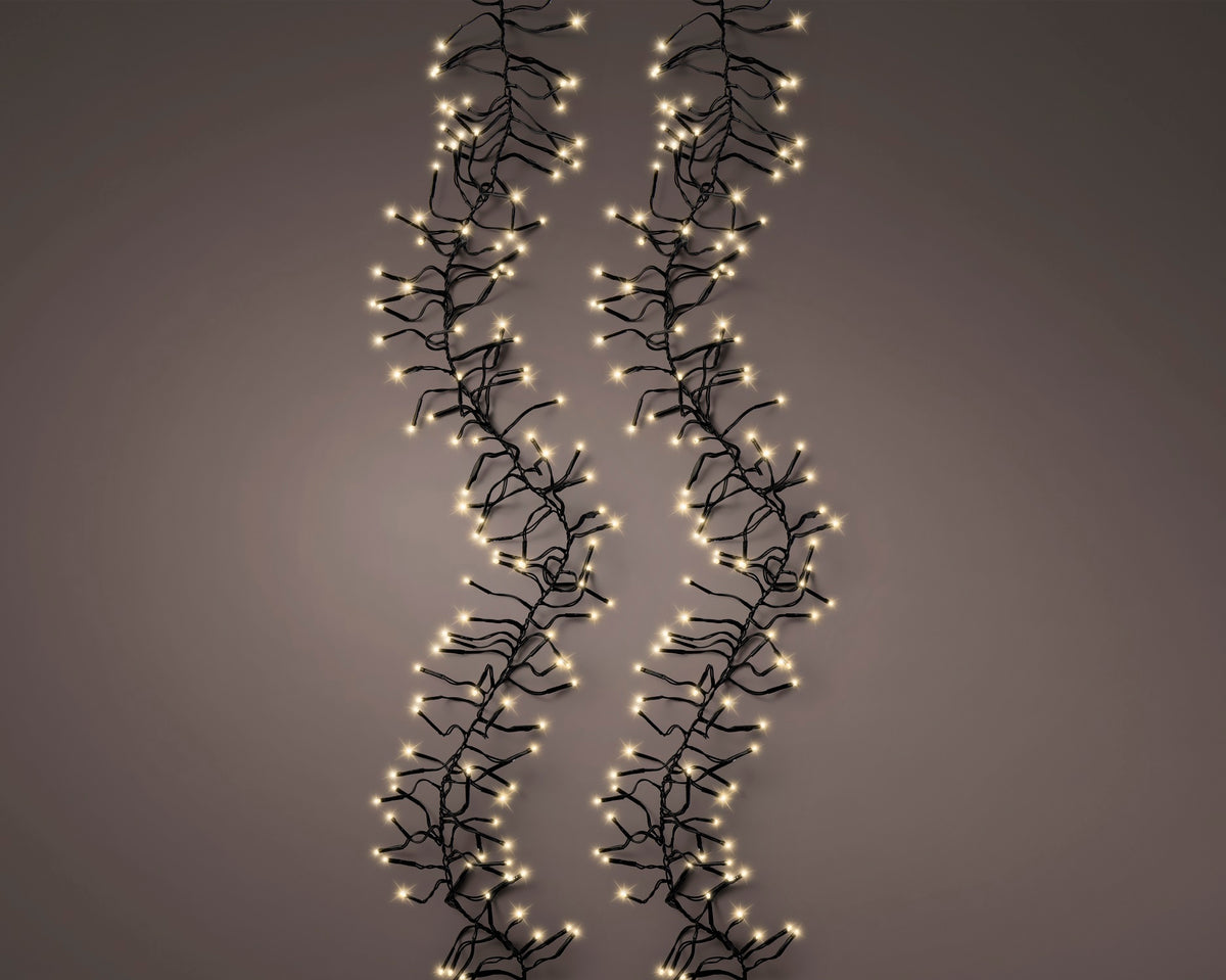B-Ware Lichterkette CLUSTER 588 LED 5,5 m Soft Gold, schwarzes Kabel